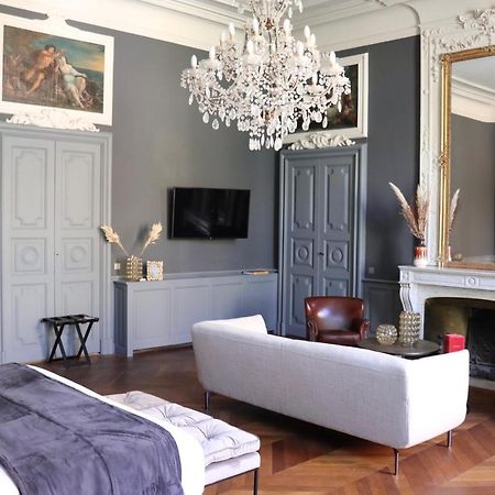 Margaret - Hotel Chouleur Nîmes Eksteriør bilde